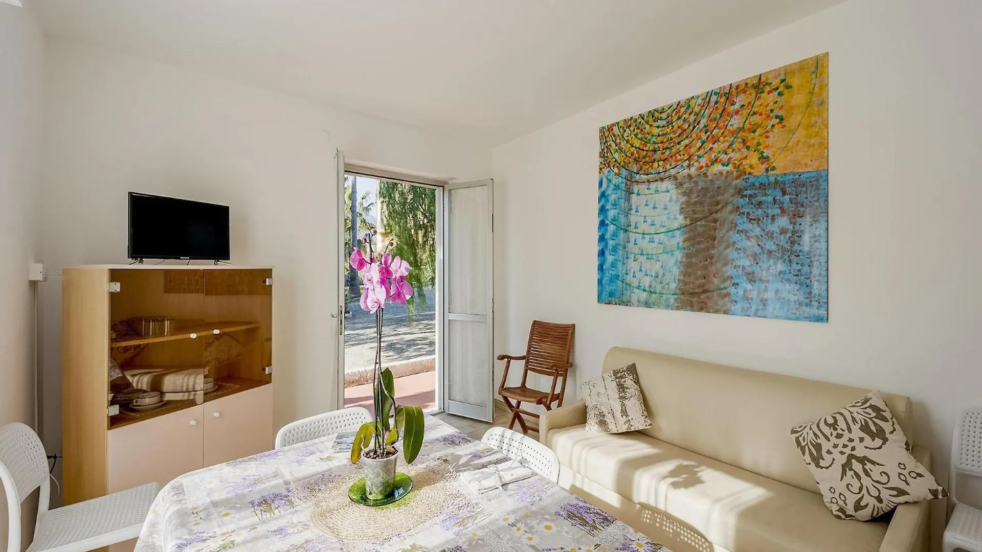 Apartment In Loano Itália